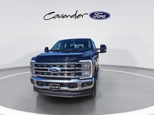 2025 Ford F-350 Lariat Super Duty