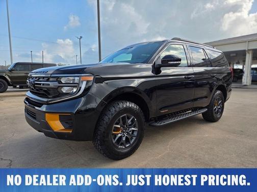 Agate Black Metallic 2026 Ford Expedition Tremor