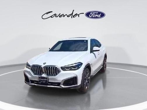 2023 BMW X6 xDrive40i