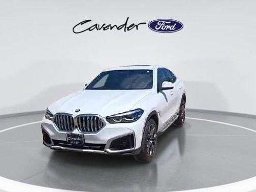 2023 BMW X6 xDrive40i