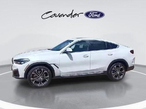 2023 BMW X6 xDrive40i
