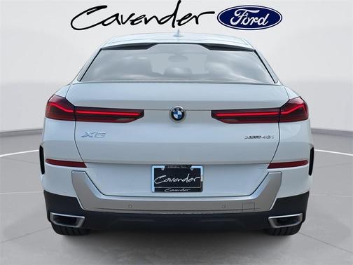2023 BMW X6 xDrive40i