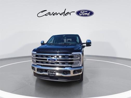2025 Ford F-350 Lariat Super Duty