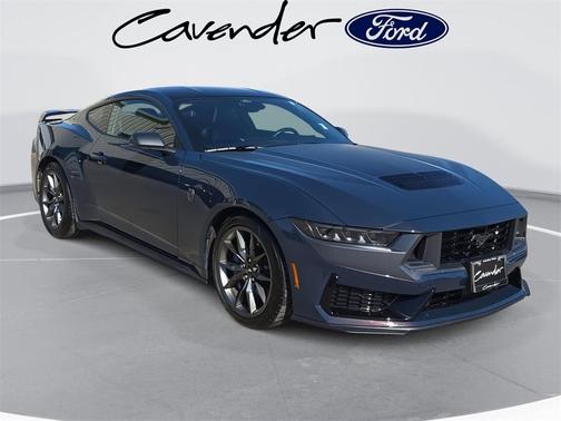 2025 Ford Mustang Dark Horse