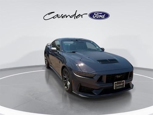 2025 Ford Mustang Dark Horse