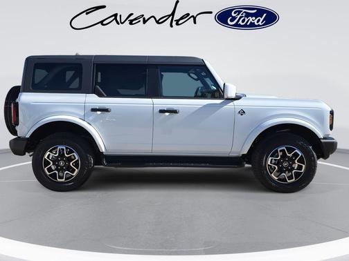 White 2026 Ford Bronco Outer Banks