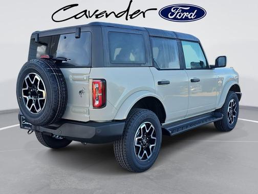 Tan 2026 Ford Bronco Outer Banks