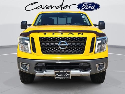 2017 Nissan Titan PRO-4X