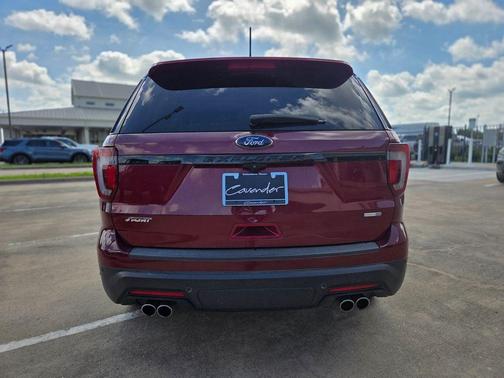 Ruby Red Metallic Tinted Clearcoat 2019 Ford Explorer sport