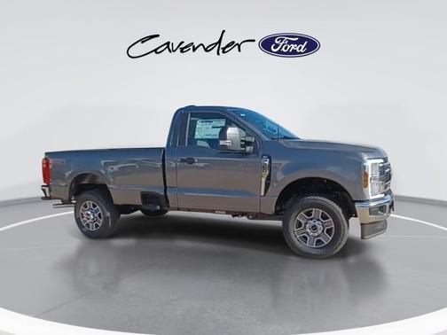 2025 Ford F-350 XLT