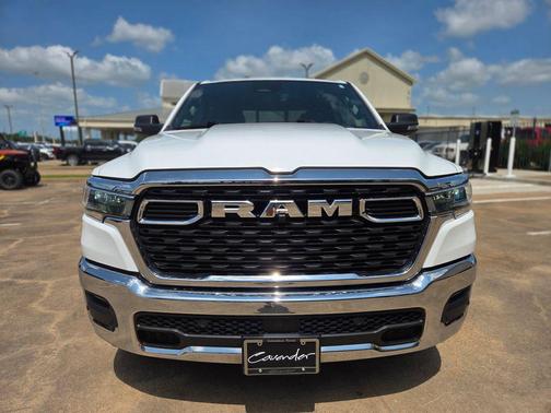Bright White Clearcoat 2026 RAM 1500 Big Horn/Lone Star