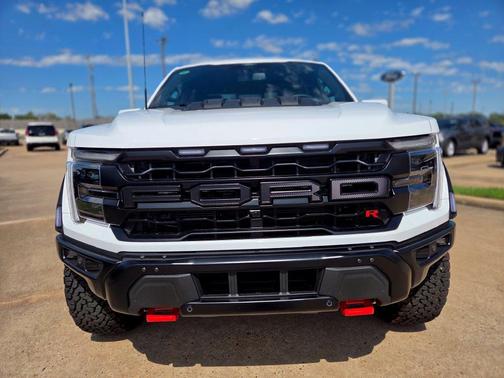 Oxford White 2026 Ford F-150 Raptor R