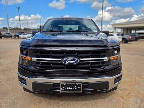 Agate Black Metallic 2025 Ford F-150 XLT