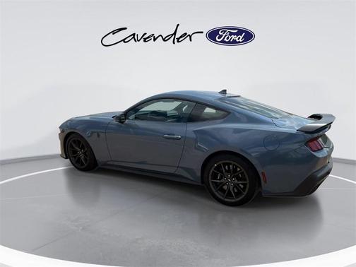 2024 Ford Mustang Dark Horse