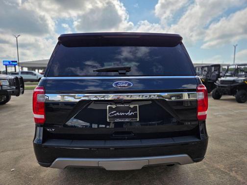 Antimatter Blue Metallic 2021 Ford Expedition XLT