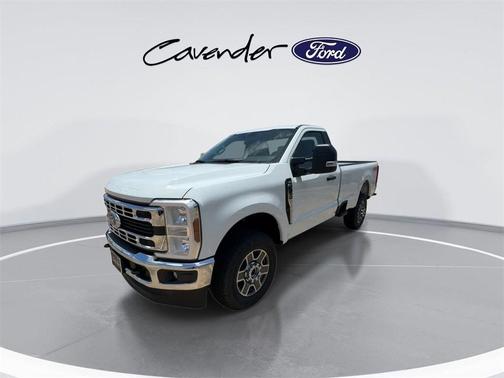 2025 Ford F-350 XLT