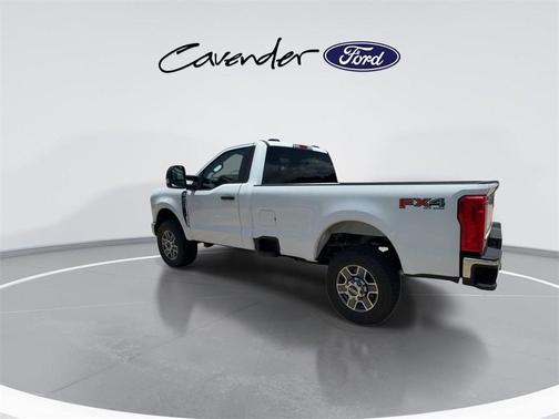 2025 Ford F-350 XLT