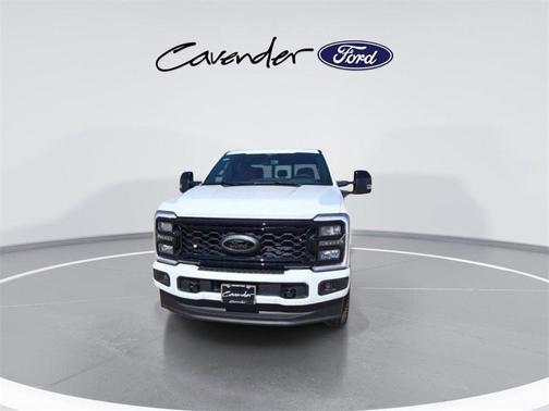 2025 Ford F-350 Lariat Super Duty