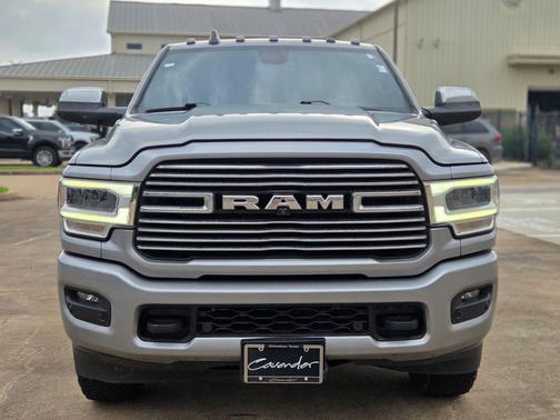 Billet Silver Metallic Clearcoat 2022 RAM 2500 Laramie Crew Cab 4x4 6'4' Box