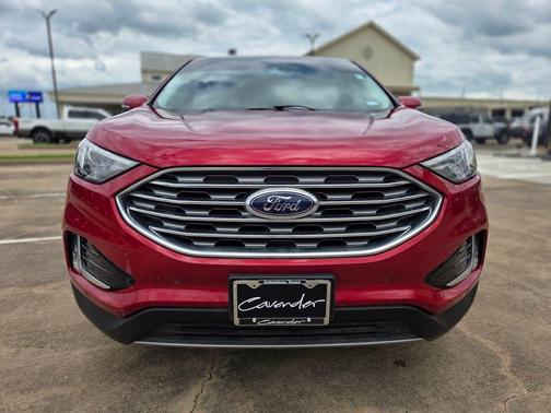 Rapid Red Metallic Tinted Clearcoat 2023 Ford Edge Titanium