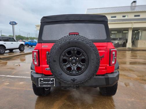 RACE RED 2022 Ford Bronco Wildtrak