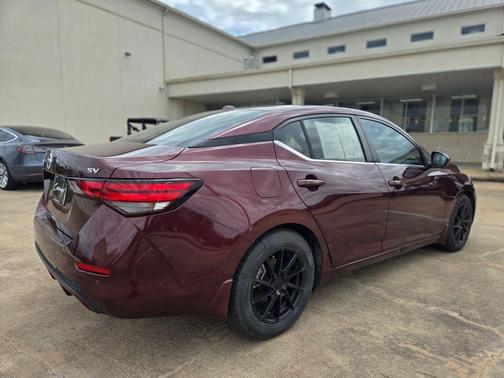 Rosewood Metallic 2021 Nissan Sentra SV