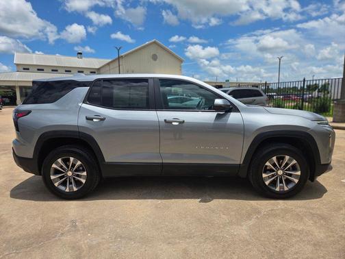 Sterling Gray Metallic 2026 Chevrolet Equinox 1LT