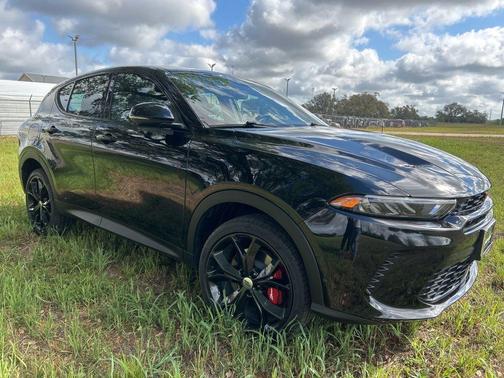 Black 2024 Dodge Hornet GT