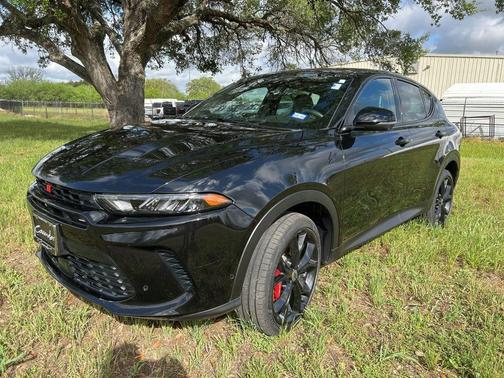 Black 2024 Dodge Hornet GT