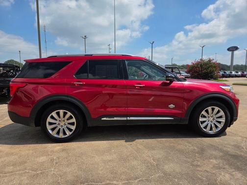 RAPID RED MET TINTED CC 2023 Ford Explorer King Ranch