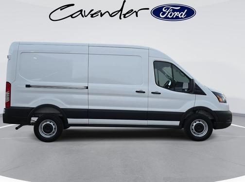 2026 Ford Transit-250 148 WB Medium Roof Cargo