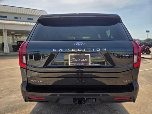 AGATE BLACK METALLIC 2026 Ford Expedition Max Active 4x2