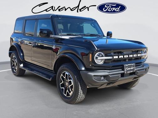 Black 2026 Ford Bronco Outer Banks