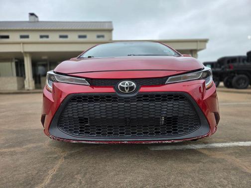 Barcelona Red Metallic 2020 Toyota Corolla LE