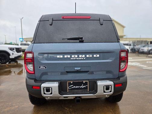 AZURE GRAY METALLIC TRI-COAT 2026 Ford Bronco Sport Badlands
