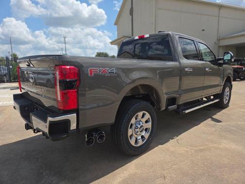 Marsh Gray 2026 Ford F-250 Lariat