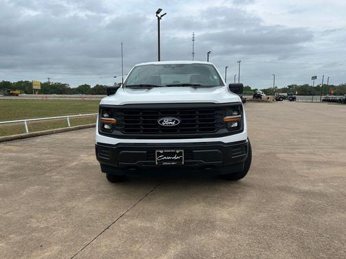 OXFORD WHITE 2026 Ford F-150 XL