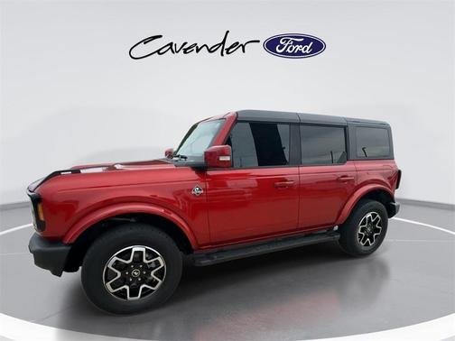 2023 Ford Bronco Outer Banks