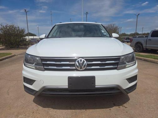 Pure White 2019 Volkswagen Tiguan 2.0T S 4MOTION