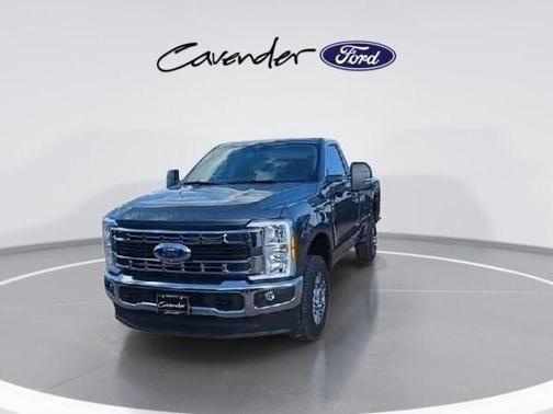 2025 Ford F-350 XLT