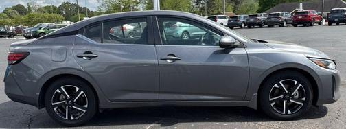 Gun Metallic 2024 Nissan Sentra SV