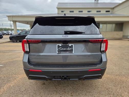 Gray 2026 Ford Explorer ST-Line
