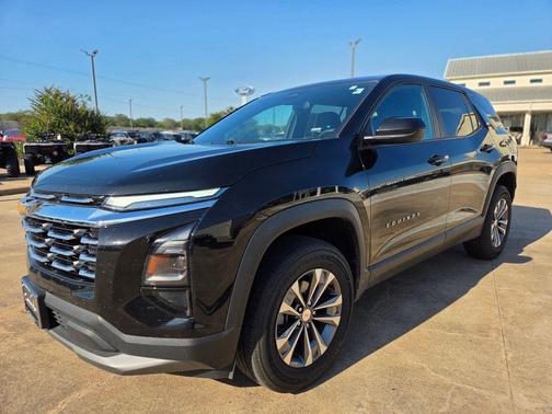 Mosaic Black Metallic 2026 Chevrolet Equinox LT
