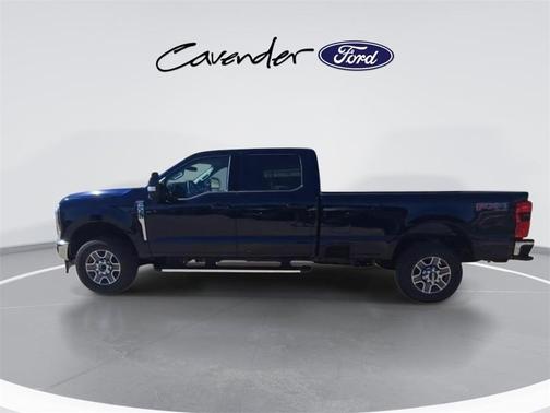 2025 Ford F-350 Lariat Super Duty