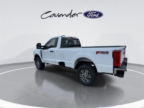 2025 Ford F-350 XLT