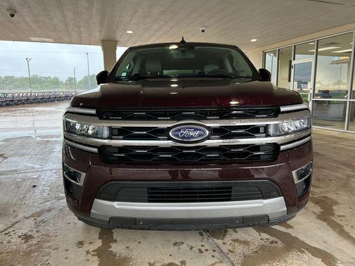 JEWEL RED MET TINTED CC 2024 Ford Expedition Max Limited