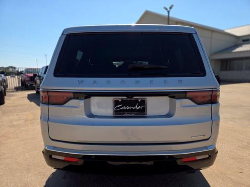 Silver Zynith 2024 Jeep Wagoneer Series II 4x2