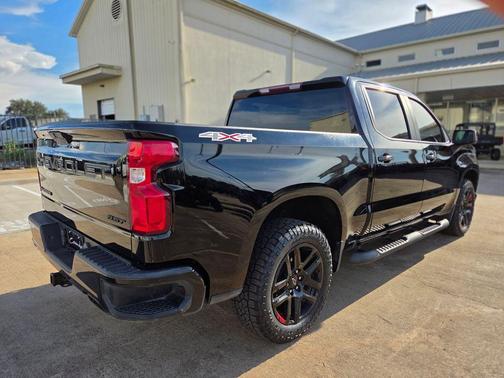 Black 2021 Chevrolet Silverado 1500 RST