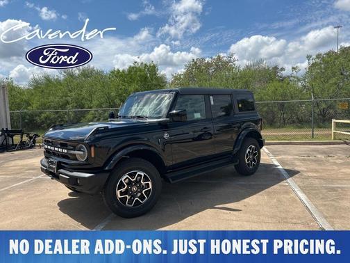 Shadow Black 2026 Ford Bronco Outer Banks SUV