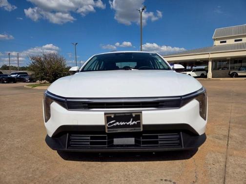 Snow White Pearl 2025 Kia K4 LXS